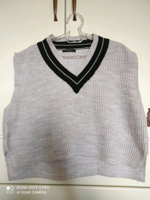 Trendyol women's vest new beige large