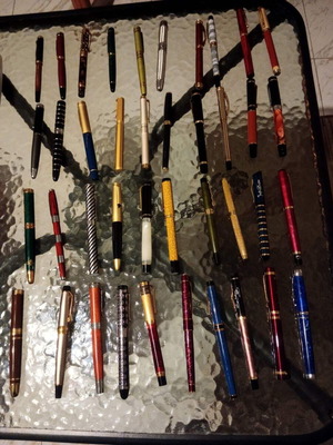 Deagostini Hellas collection pens 40, like new
