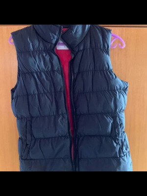 Pink Woman vest black new, fitted