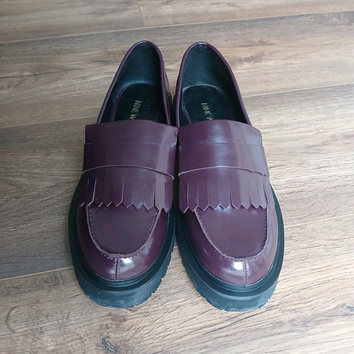 Nine West women's loafers used, burgundy with black chunky sole, size 36.5
