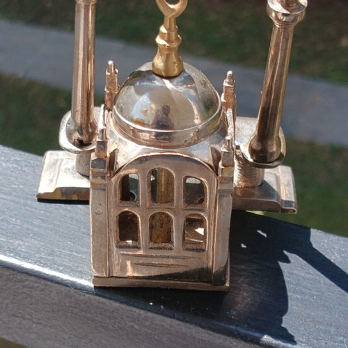 Souvenir replica of Ortaköy Mosque metal used