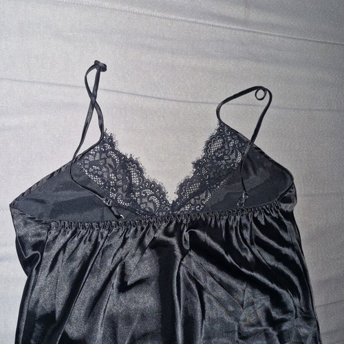 Black nightgown new with lace and adjustable straps size L