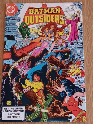 Batman and the Outsiders (1983) #5 comic like new, English
