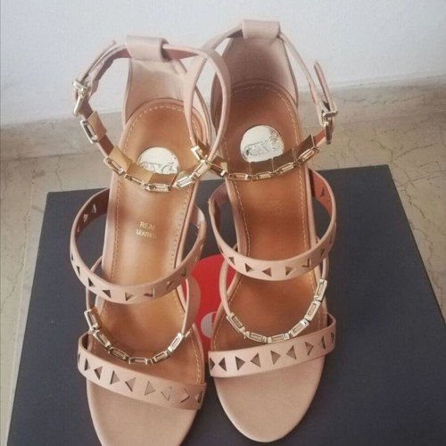 Exe beige sandals with gold details, size 38