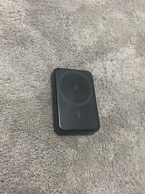 Power Bang charger for iPhone like new, 5000mAh