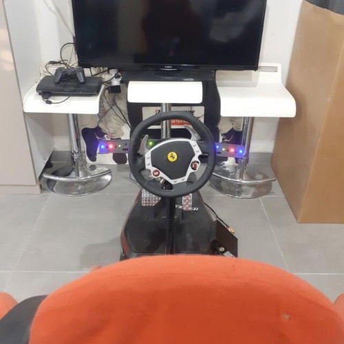 F1 Simulator with Wireless Ferrari Steering Wheel and PS3 Console