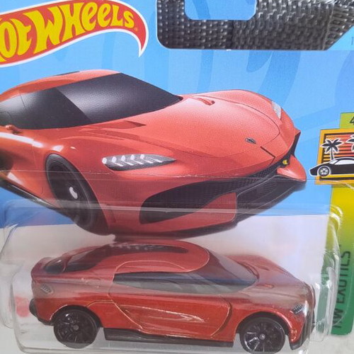 Hot Wheels Koenigsegg Gemera new in box