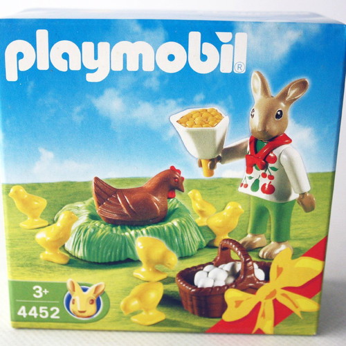 Playmobil 4452 Easter Bunny and Chicks with Egg Basket new