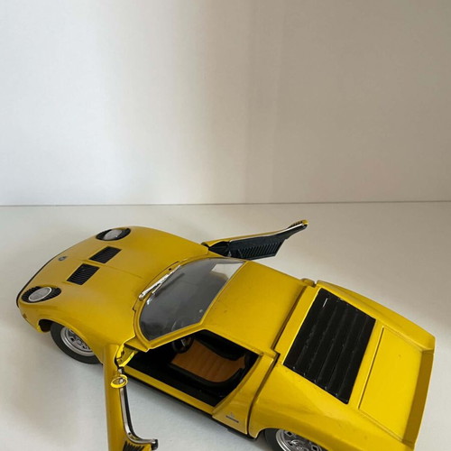 Anson Lamborghini Miura 1:18 die-cast model used
