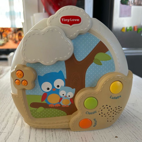 Tiny Love musical crib toy like new with light