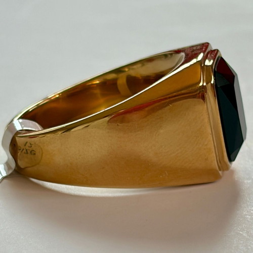 Gold Signet Ring with Black Stone, Brand New, 316L Stainless Steel US 12
