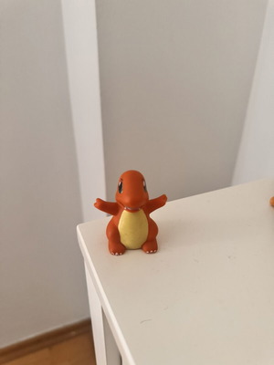 Pokémon Charmander φιγούρα του 1999 με ουρά που λείπει