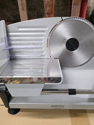 Κόφτης αλλαντικών σαν καινούργιος