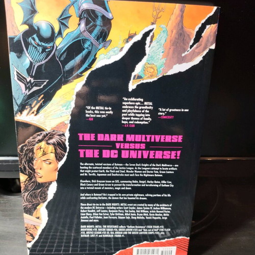 Dark Nights Metal The Resistance like new