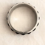 Men's steel ring used with movable middle part