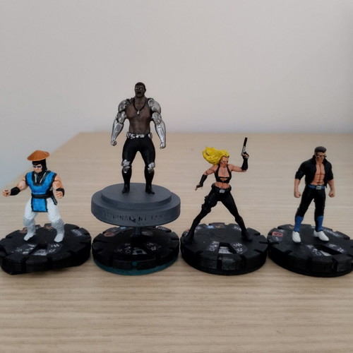 Heroclix Mortal Kombat figures and cards used, 52 characters