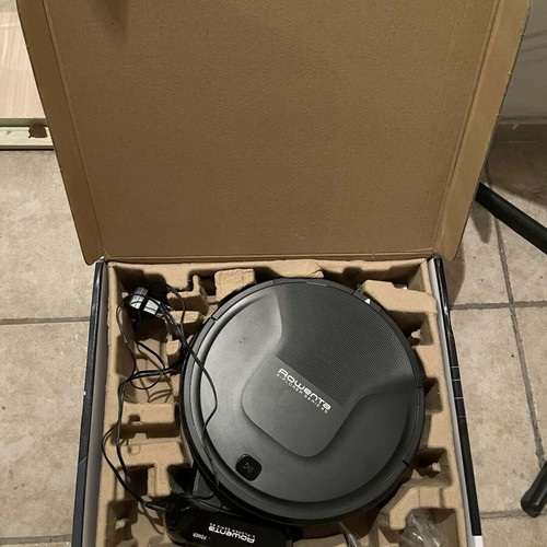 Rowenta Xplorer Serie 45 RR8225WH robotic vacuum like new