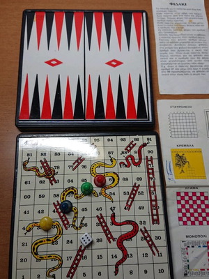 Magnetic Snakes and Ladders and Backgammon used, mini board games