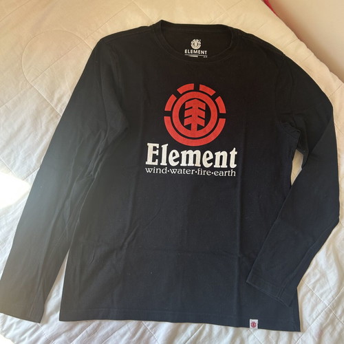 Element Longsleeve Black Size 12 Years Like New
