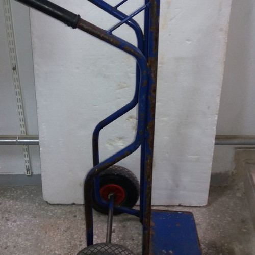 Lifting machine used