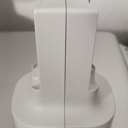 Genuine Microsoft double charging dock for Xbox 360 battery pack used