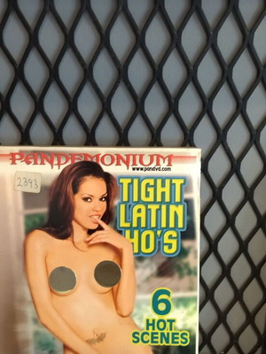 Tight Latin Ho's DVD μεταχειρισμένο, αισθηματική ταινία με υπότιτλους