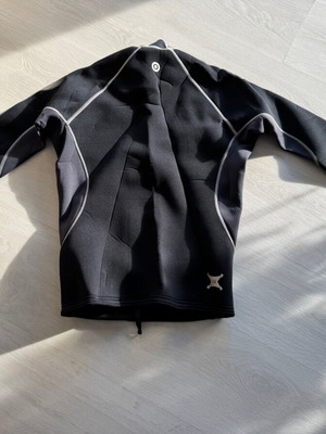 Neilpryde neoprene sailing shirt small used