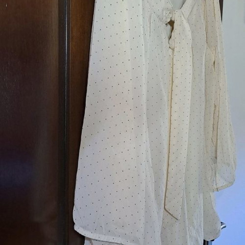Women's blouse beige 3XL used with elastic hem