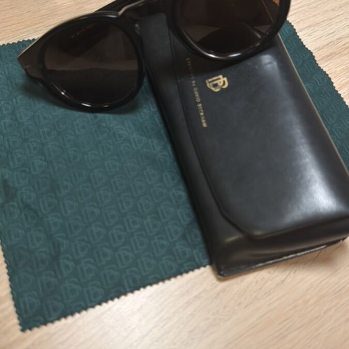 David Beckham sunglasses like new, black and brown