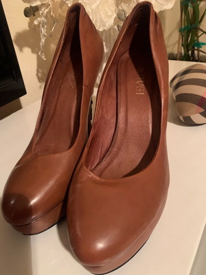 Super Trash brown pumps like new, size 41, leather