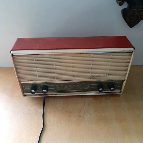 Philips B3X00U radio used, vintage tube collectible