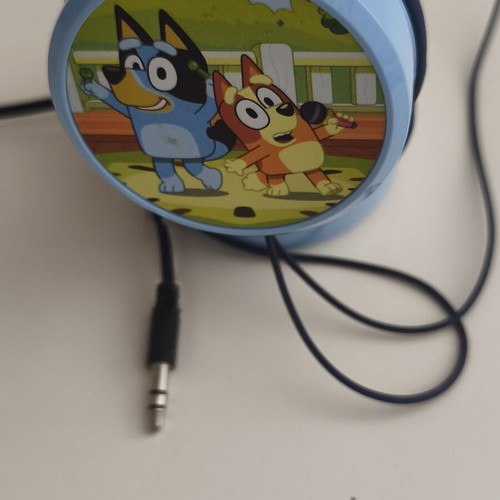 Bluey Kids Headphones wired, new, volume limiter 85dB