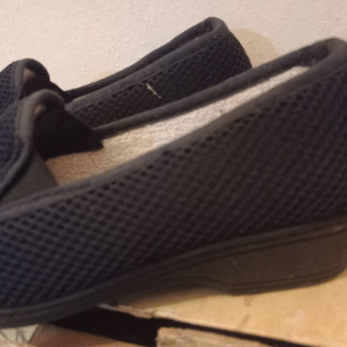 Canvas shoes size 37 new, black