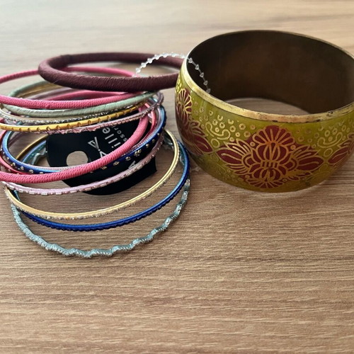 Achilleas y2k bracelets new, colorful, large metal one