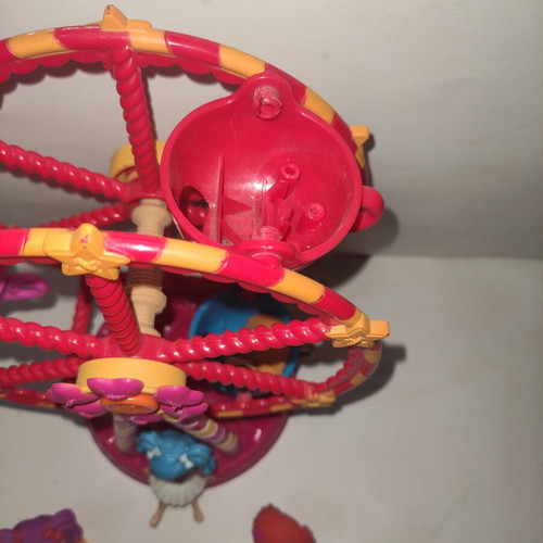Lalaloopsy Ferris Wheel and 5 Figures used set