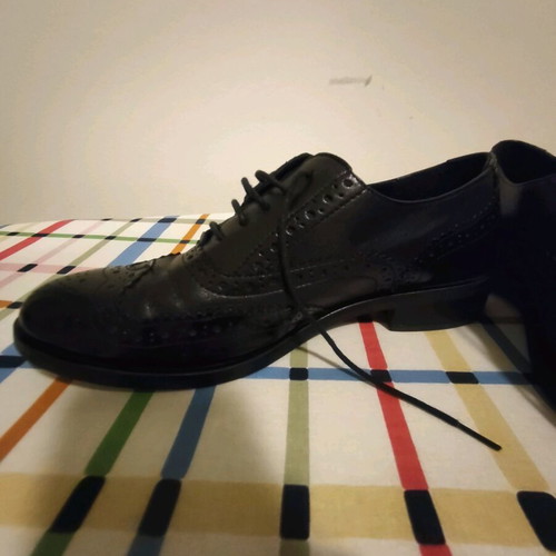 Oxford leather shoes Tata Italia like new, size 39, black