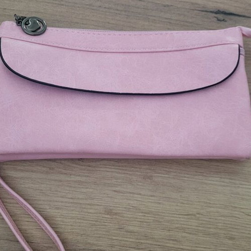 Women's wallet/purse like new, pink
