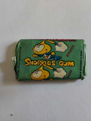 Snorkel gum with sticker new