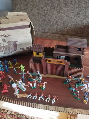 Fort Jackson toy-land Fort toy number 741 used with figures