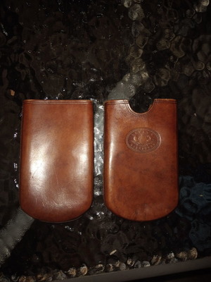 Victorian antique leather cigar cheroot case with royal coat of arms crest used