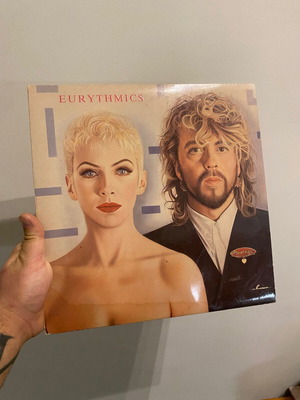 Eurythmics Revenge 1986 vinyl record used in good condition