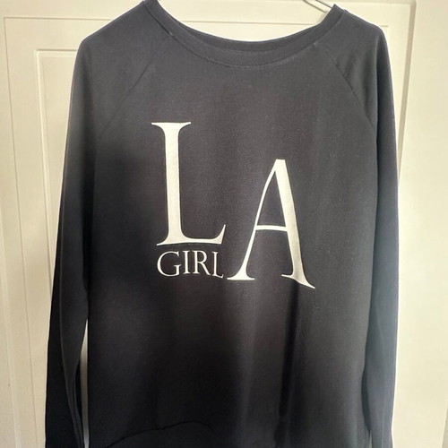 H&M “LA Girl” Long Sleeves T-shirt like new, size XS