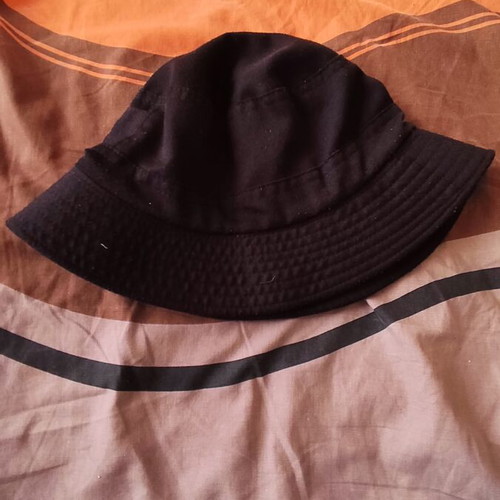 Bucket hat black used, minimal wear