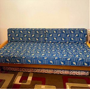 Καναπές με διπλό κρεβάτι