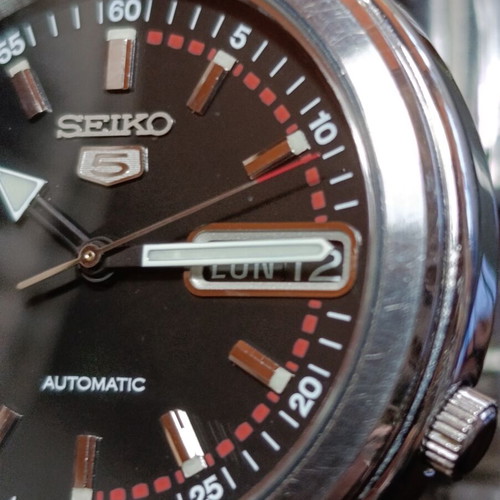 Seiko 5 automatic watch used, fully functional