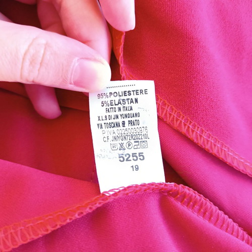 Women's red blazer, size M/L, elastic fabric