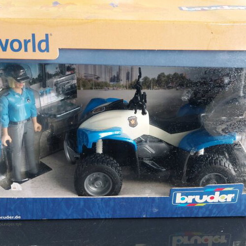 Bruder police atv bike new with rider and accessories