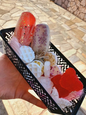 Handmade wax melts and plant-based soaps in box, 10+4 pieces
