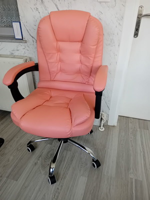 Office chair new, supports up to 120 kg