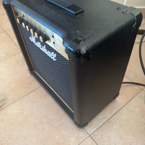 Marshall Combo Amp MG15CF σαν καινούργιος ενισχυτής κιθάρας